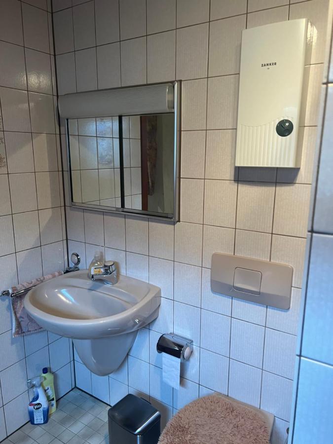 Ferienwohnungjahrsfeld Strassenhaus المظهر الخارجي الصورة